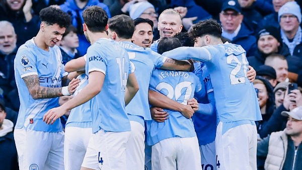 النهاية الكبرى في الاتحاد .. كيف يطوي مانشستر سيتي عصر جوارديولا وسط وداع جماعي مرتقب؟