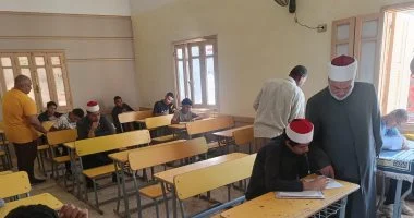 الهدوء يسود امتحانات الشهادتين الابتدائية والإعدادية الأزهرية بسوهاج