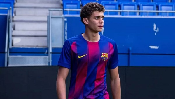 برشلونة يعلق على انضمام حمزة عبدالكريم لقائمة منتخب مصر