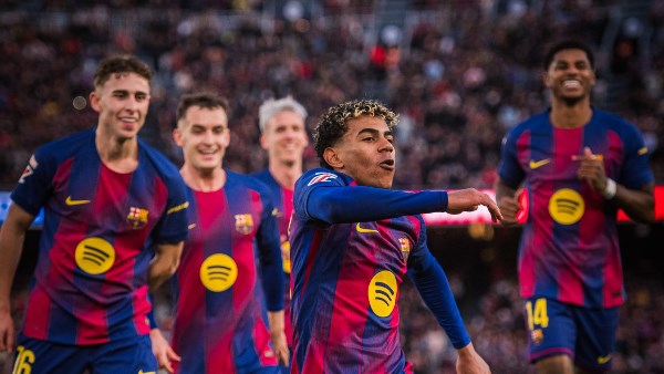 بعد حسم اللقب.. برشلونة يحلّ ضيفا على ديبورتيفو ألافيس