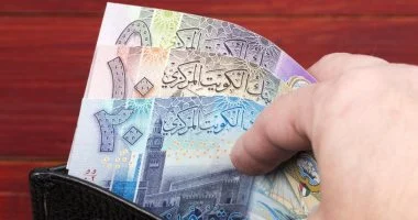 تراجع سعر الدينار الكويتى اليوم الإثنين 25 مايو 2026 أمام الجنيه المصري