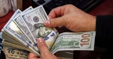 تعرف على سعر الدولار مقابل الجنيه قبل بدء جلسة التداول