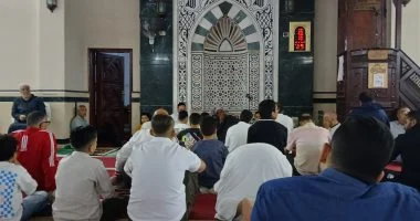 تكبيرات عيد الأضحى تتعالى فى مساجد دمياط وسط فرحة الأهالي والأطفال