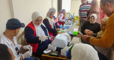 تنفيذ عدد من المبادرات وحملة للتبرع بالدم بمديرية التنظيم والإدارة بكفر الشيخ