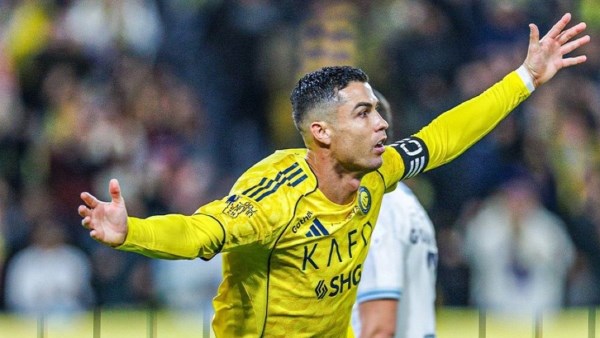حقق أول بطولة مع النصر.. رونالدو مسيرة حافلة بالألقاب والإنجازات