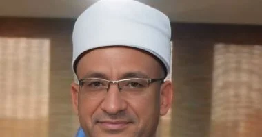 رئيس أزهر كفر الشيخ يطمئن على طالبين أصيبا فى حادث أثناء توجههما للامتحان