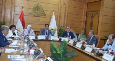 رئيس جامعة بنها: إصدار وثيقة تأمين ضد الحوادث الشخصية لأكثر من 100 ألف طالب
