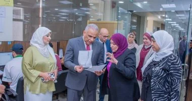 رئيس جامعة طنطا يتابع أعمال الامتحانات النهائية بكليات مجمع سبرباي
