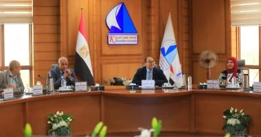 رئيس جامعة كفر الشيخ: تطوير البرامج الأكاديمية وربطها باحتياجات سوق العمل