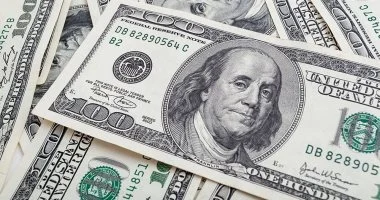 سعر الدولار اليوم الاثنين 4 مايو 2026 في البنوك.. العملة الخضراء تثبت تحت سقف الـ 54 جنيهاً