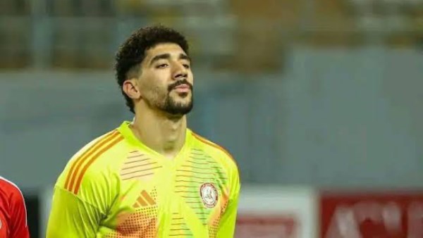 سيحا يدرس الرحيل عن الأهلي في الصيف المقبل