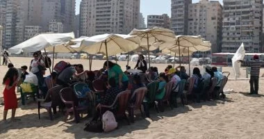 شاطئ أبطال التحدي بالإسكندرية يستقبل أولى رحلات صيف 2026 لذوي الهمم