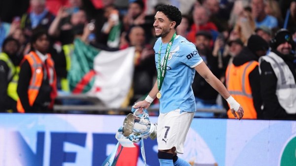 صحيفة سبورت: برشلونة يرغب في ضم عمر مرموش