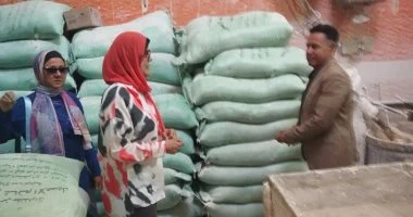 ضبط 1.5 طن دقيق بلدى مدعم داخل مخبز فى الإسماعيلية قبل بيعها بالسوق السوداء