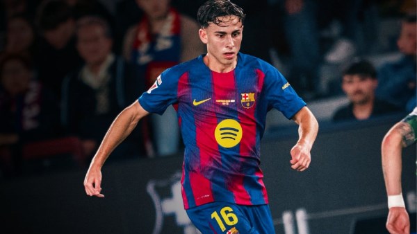 ضربة موجعة لإسبانيا.. إصابة فيرمين لوبيز مع برشلونة وغيابه عن كأس العالم