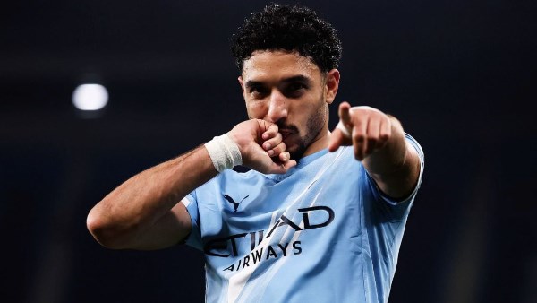 عمر مرموش يتأخر عن بعثة منتخب مصر بسبب عقد قرانه | تفاصيل