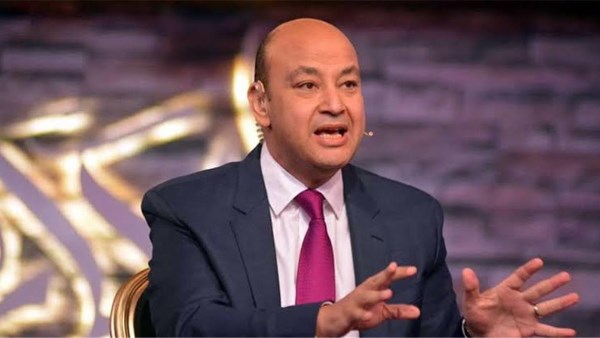 عمرو أديب يحتفل بتتويج الزمالك بالدوري.. ويستضيف لاعبيه الاثنين المقبل