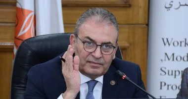 غرفة صناعة الملابس الجاهزة تنظم ندوة حول قانون العمل الجديد في بورسعيد
