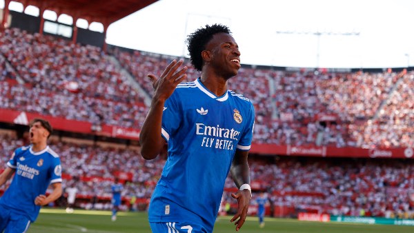 فينيسيوس يقود ريال مدريد للفوز على إشبيلية في الدوري الإسباني