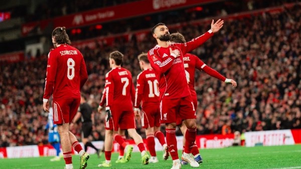 «كاراجر» يُهاجم لاعبي ليفربول بعد السقوط أمام أستون فيلا: فريق عادي ويعاني ذهنيًا وبدنيًا