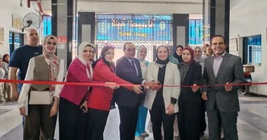كلية الصيدلة بدمنهور تختتم فعاليات يوم لمناقشة مشروعات بحثية وملصقات علمية