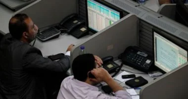 لعبة كراسي موسيقية.. سهم قيادي وحيد يكسر ركود شهادات الإيداع بنهاية الأسبوع