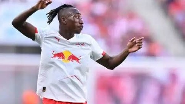 ليفربول يبحث عن وريث صلاح.. لماذا أصبح يان ديوماندي مشروع النجم الجديد في أنفيلد؟