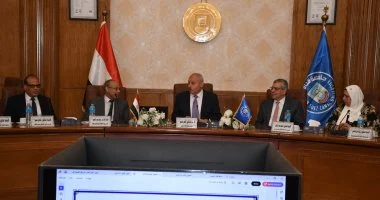 مجلس جامعة قناة السويس يناقش انتظام الامتحانات وتطوير البرامج الأكاديمية