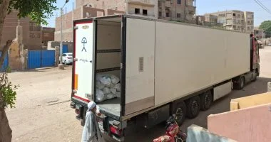 محافظ أسيوط: توزيع 5 أطنان لحوم و1250 وجبة وذبح 125 عجلا ضمن حملة الأضاحى
