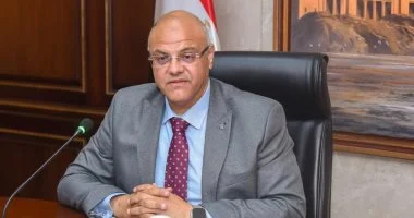 محافظ الإسكندرية: تخصيص باكيات مجانية للباعة لمدة عام كامل بسوق شارع 30