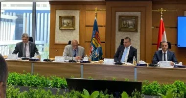 محافظ الاسكندرية يشارك فى اجتماع صندوق التنمية الحضرية لتطوير البنية التحتية