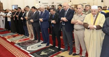 محافظ المنوفية يؤدي صلاة عيد الأضحى وسط جموع المواطنين بشبين الكوم