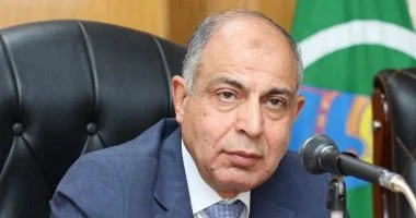 محافظ المنيا: رصد 700 حيازة زراعية وهمية بديرمواس وإحالة متورطين للتحقيق