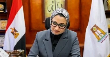 محافظ الوادي الجديد: إيقاف عاملين بالإدارة الهندسية بقرى جناح عن العمل