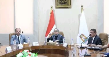 محافظ الوادي الجديد تتابع الاستعدادات النهائية لاستقبال عيد الأضحى المبارك