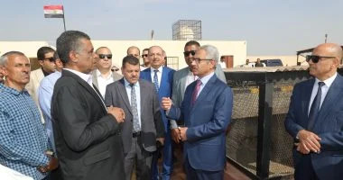 محافظ بني سويف يتفقد بدء تشغيل مركز التحصين والتعقيم البيطرى بشرق النيل