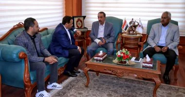 محافظ سوهاج يستقبل وفد التنمية المحلية والاتحاد الأوروبى لدعم «حياة كريمة»