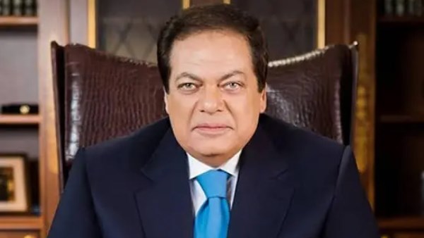 محمد أبو العينين يهنئ أبو قير للأسمدة بالصعود للدوري الممتاز