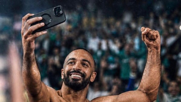 محمد مجدي أفشة يوجة رسالة شكر لجمهور الإتحاد