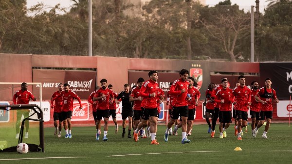 مدرب إيطالي مفاجأة مرشح للأهلي