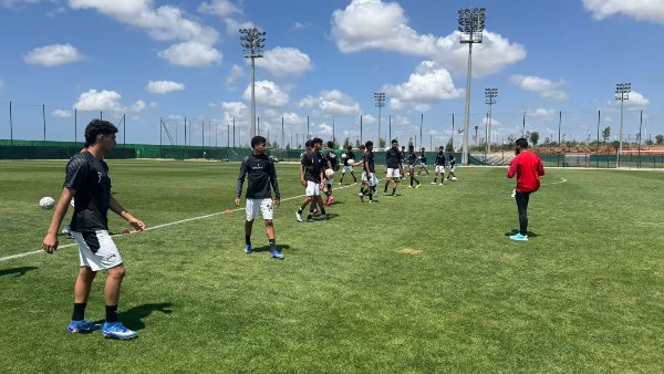 منتخب الناشئين يختتم تدريباته استعدادًا لمواجهة تونس في كأس أمم أفريقيا