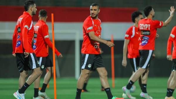 منتخب مصر يواصل استعداداته لودية روسيا بمشاركة ربيعة
