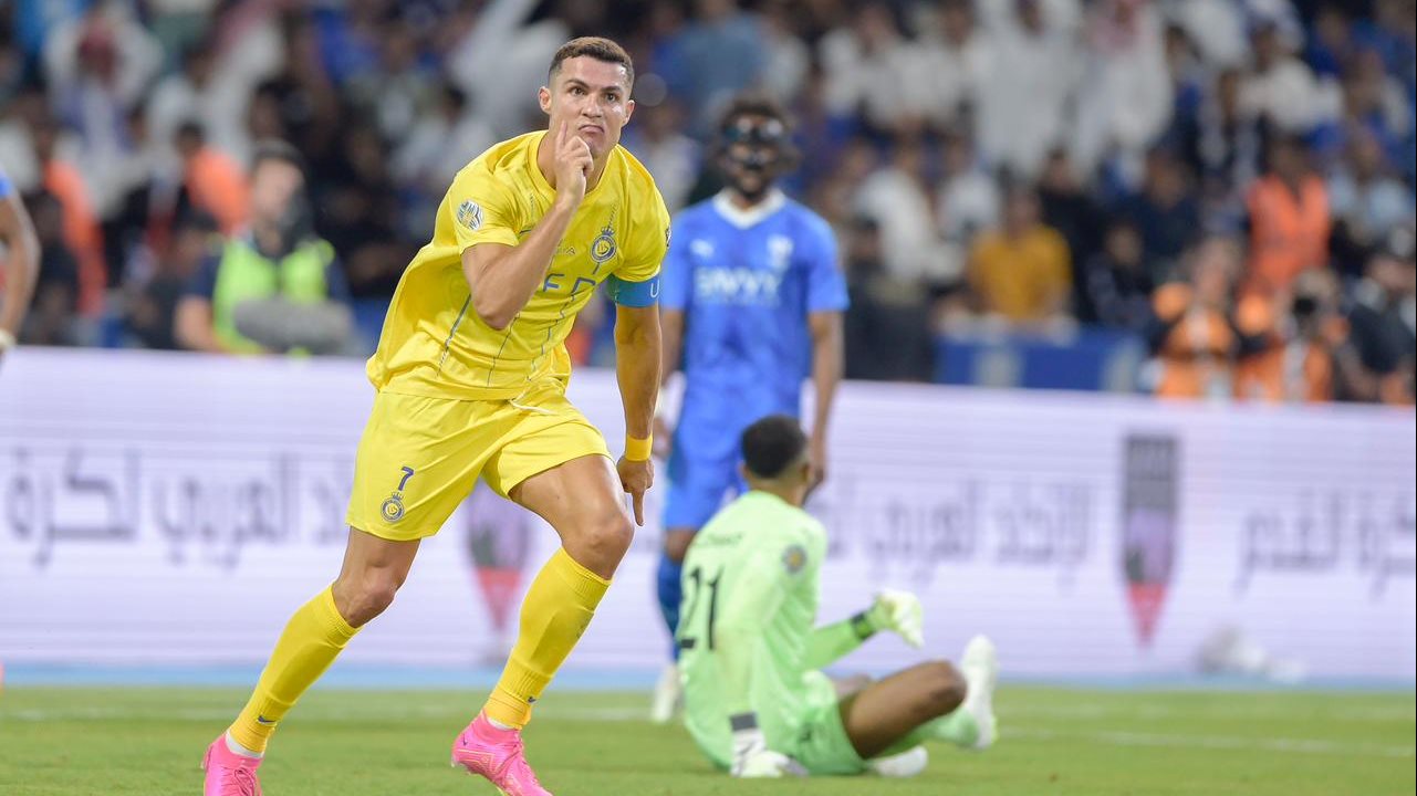 موعد مباراة النصر والهلال في قمة الدوري السعودي والقنوات الناقلة