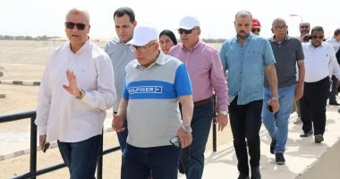 نائب وزيرة الإسكان يتابع مشروعات مياه الشرب والصرف بالمنيا ضمن مبادرة «حياة كريمة»