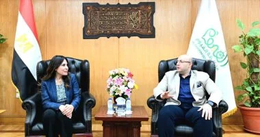 «وزارة الإسكان»: وزيرة الإسكان تتابع الموقف التنفيذي لمشروعات مياه الشرب والصرف الصحي بمحافظة الفيوم