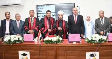 وزير الأوقاف يناقش رسالة ماجستير بجامعة القناة حول أهمية دور الكتاتيب