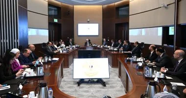 وزير الاستثمار والتجارة الخارجية يشارك في الاجتماع الأول للمجموعة الوزارية لريادة الأعمال