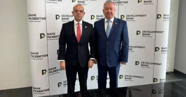 وزير الاستثمار يبحث مع بنك التنمية في بيلاروسيا تعزيز التعاون التمويلي والاستثماري