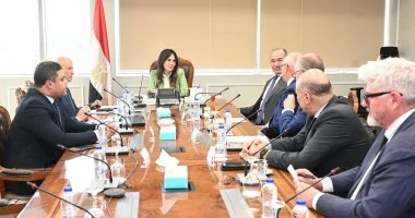 وزيرة الإسكان تبحث مع رئيس شركة “Dorsch Global” الألمانية التعاون المشترك
