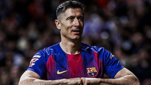 يصعب تعويضه.. ديكو يعلق على رحيل ليفاندوفسكي من برشلونة